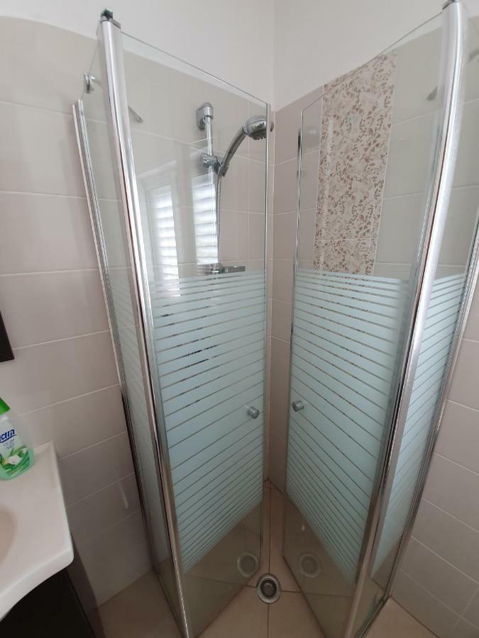Apartments Petah Tiqwa - Bar Kochva Street Petach Tikva Zewnętrze zdjęcie